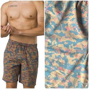 PrAna Metric E-Waist Shorts – Fresca Camo | XXL | 8” Inseam